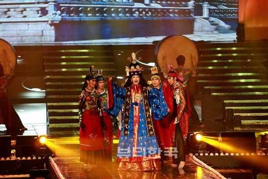2013 아시아 모델 시상식 축하공연