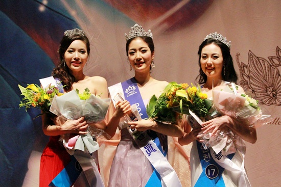 ▲ 미스인천 眞 김지아(가운데), 善 이한솔(오른쪽), 美 가영(왼쪽)