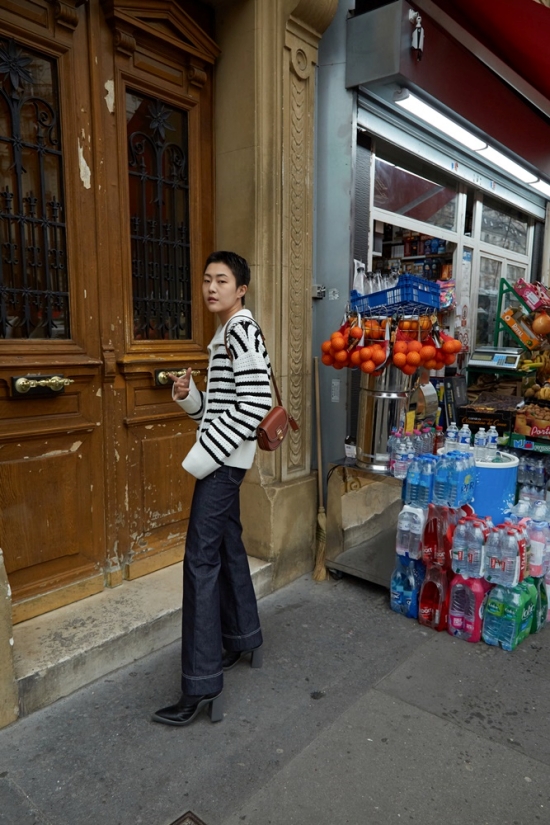 ▲ 세계적인 패션 아이콘으로 자리 잡은 국내 톱모델 정소현이 인스타그램을 통해 파리에서의 근황을 전했다./사진제공=조이그라이슨(JOY GRYSON)
