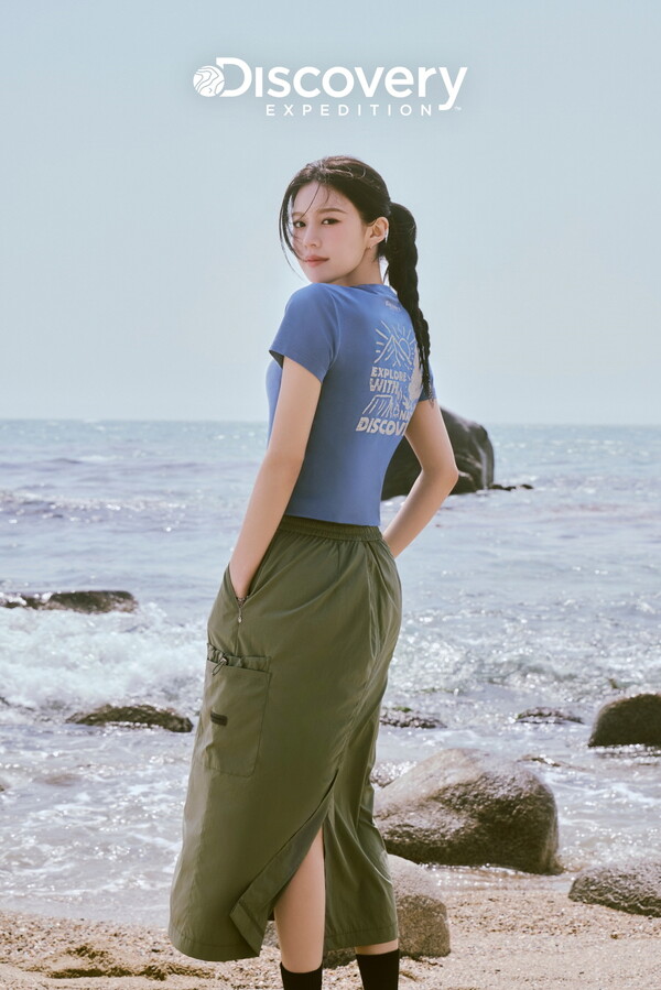 디스커버리 익스페디션 고윤정 ‘프레시벤트’ 여름 시즌 화보 (사진 제공=디스커버리)