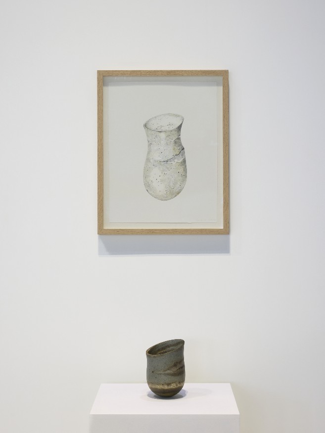 In this special exhibition, four of Jennifer Lee’s drawings are on view. These works were developed over seven years of research into form design and clay tests fired in the kiln, and were completed between 2018 and 2025.